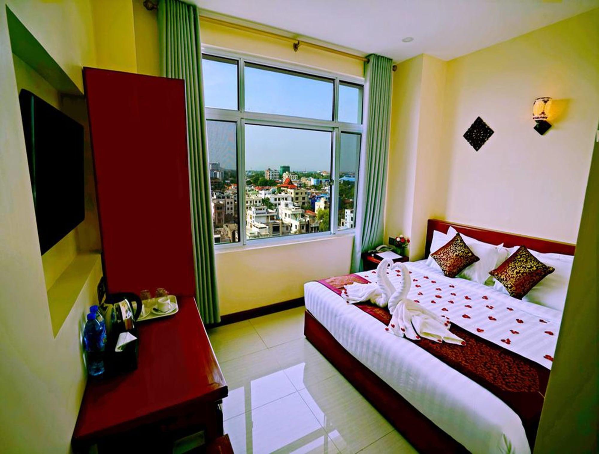 King Park Hotel Mandalay Extérieur photo