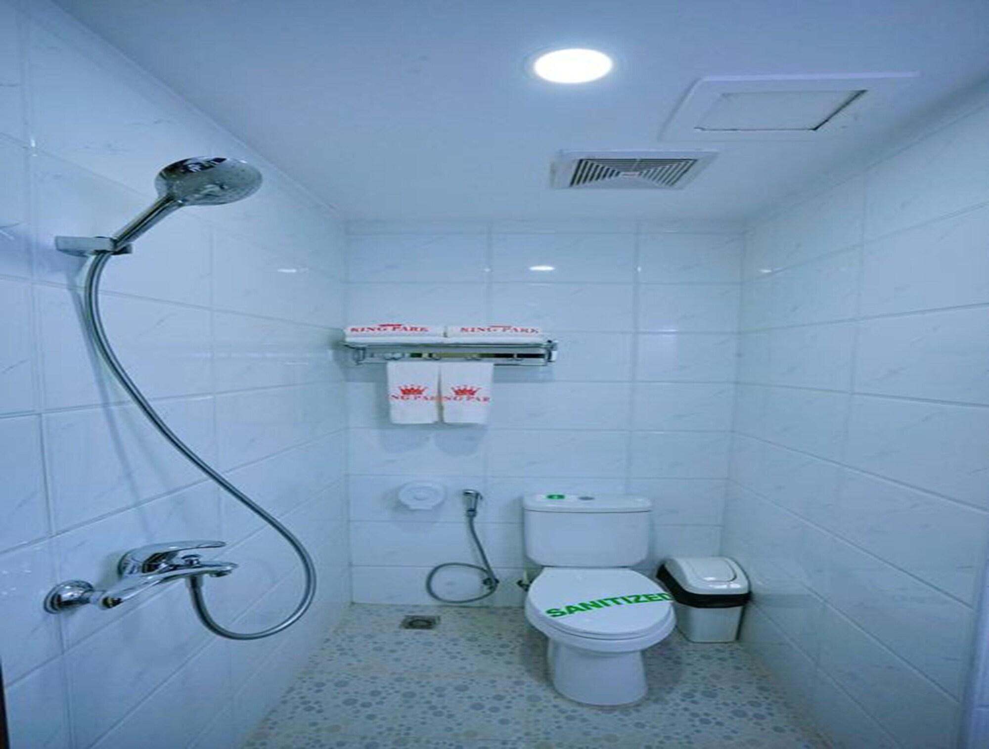 King Park Hotel Mandalay Extérieur photo
