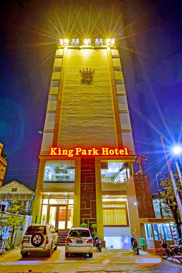 King Park Hotel Mandalay Extérieur photo